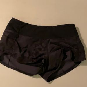 Lululemon black camo shorts